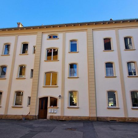 Grosse 3-Zimmer Wohnung - Zentral-Coburg - Kostenloser Parkplatz Exterior photo